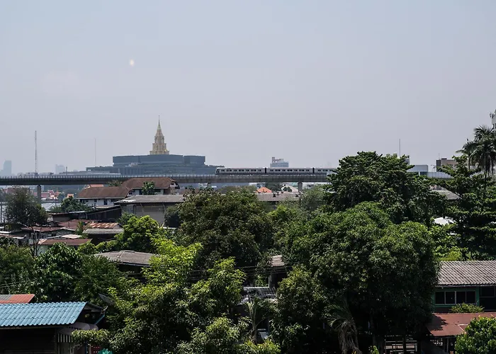 We Riverfront Bangkok