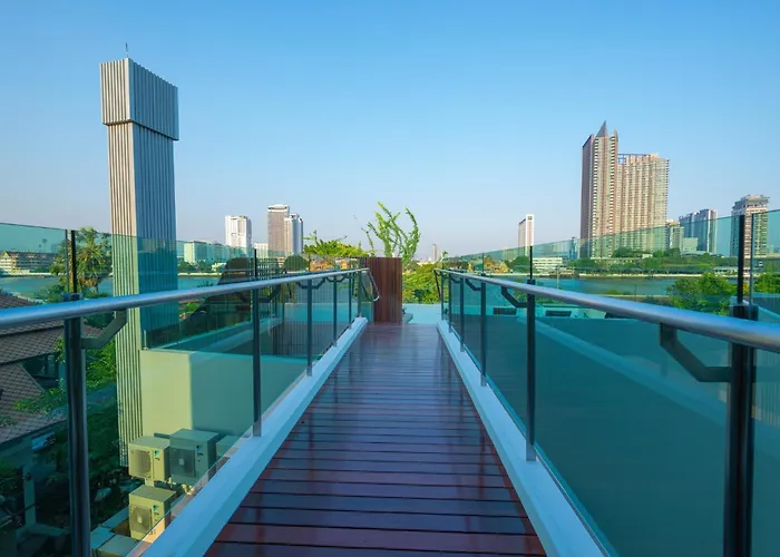 We Riverfront * Bangkok
